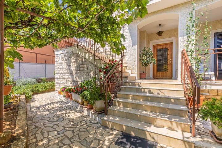 Ferienwohnung für 4 Personen, mit Terrasse in Poreč - 4