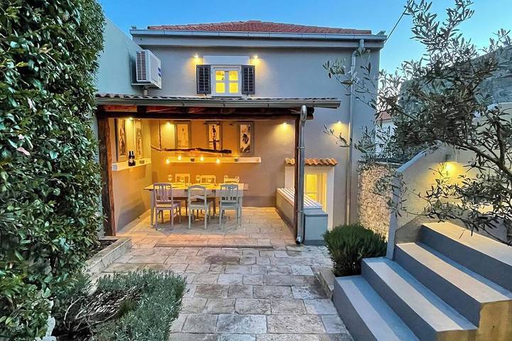Ferienhaus für 6 Personen, mit Garten und Balkon - 1