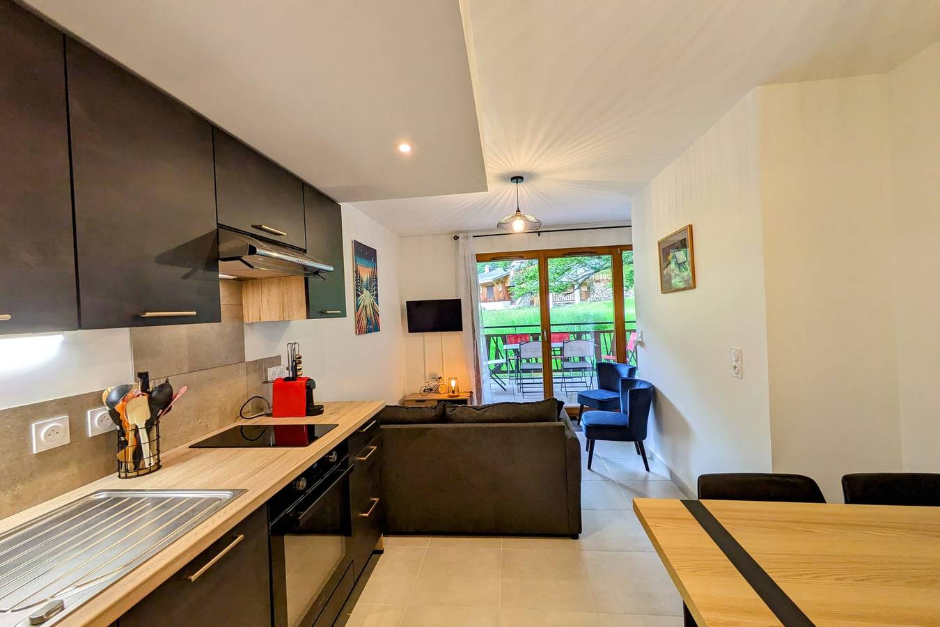 Geheel vakantieappartement, Vakantieappartement voor 6 personen met terras in La Féclaz, Les Déserts