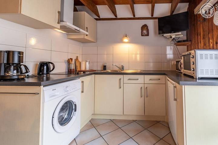 Gîte pour 3 personnes, avec jardin à Entremont-le-Vieux - 4