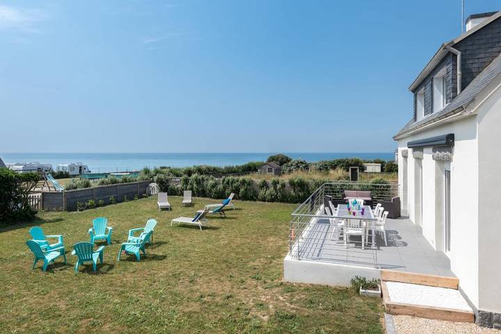 Location de vacances pour 8 personnes, avec Terrasse et Jardin dans Penhors