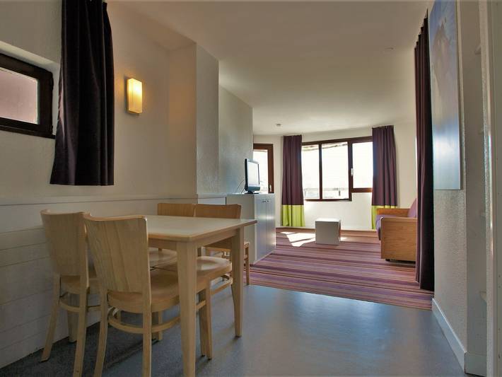 Geheel appartement, 2-room apartment with balcony and ski-in/ski-out access, 5 people in Avoriaz, Morzine