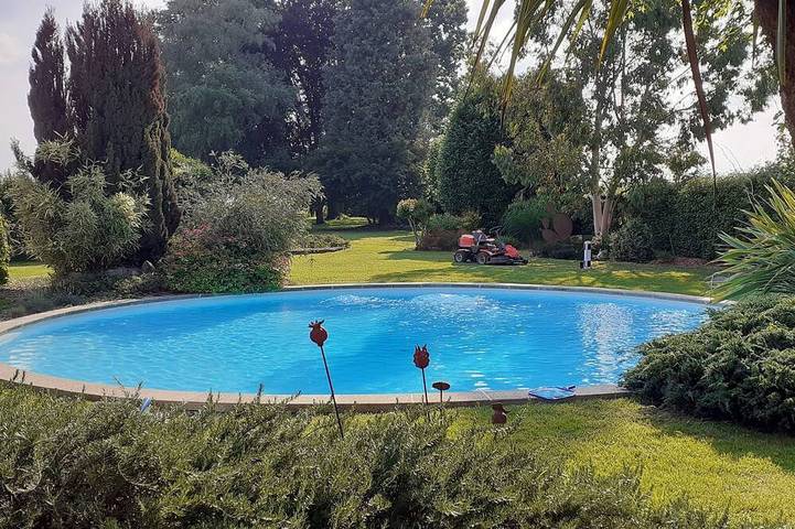 Location de vacances pour 6 personnes dans Beuste