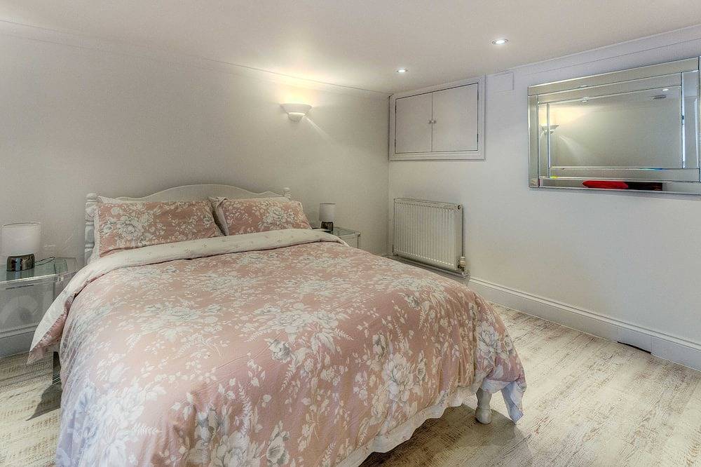 Tarrant St Cottage Arundel in Arundel, South Downs