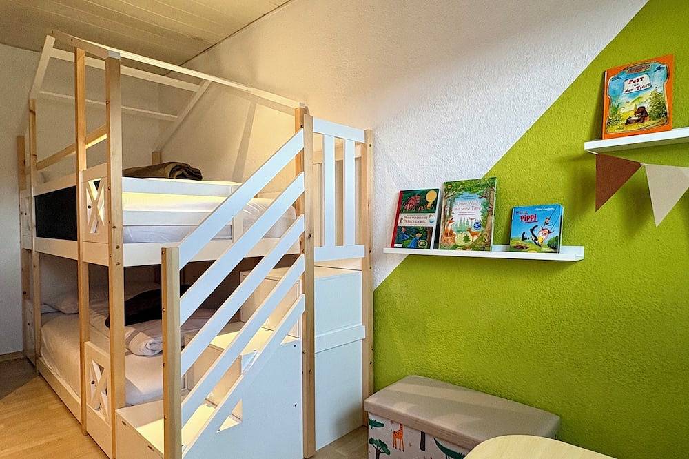 Ganze Wohnung, Naturparadies Schwarzachtal: Aktiv & entspannt für Familien, Wanderer & Angler in Neunburg vorm Wald, Naturpark Oberpfälzer Wald