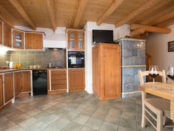 Baita per 6 Persone in Bellamonte, Dolomiti Occidentali, Foto 4