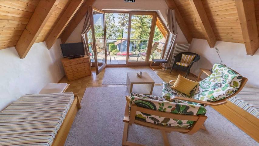 Ferienhaus für 6 Personen, mit Balkon und Terrasse sowie Garten und Seeblick in Obersee (Bodensee) - 2