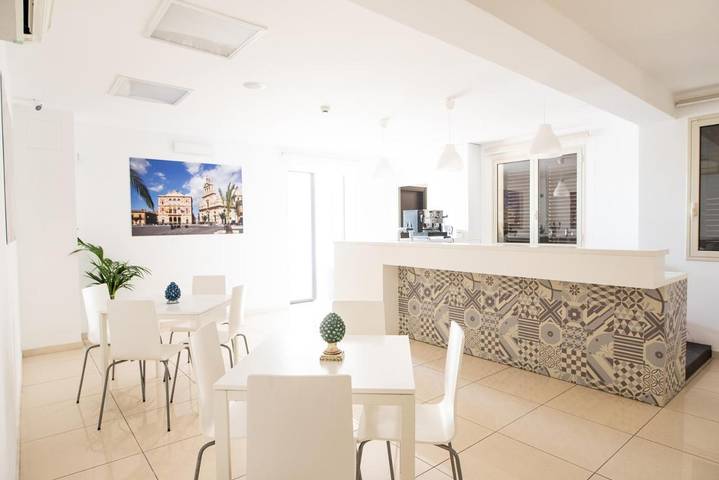 Hotel für 2 Personen, mit Terrasse und Ausblick in Grammichele