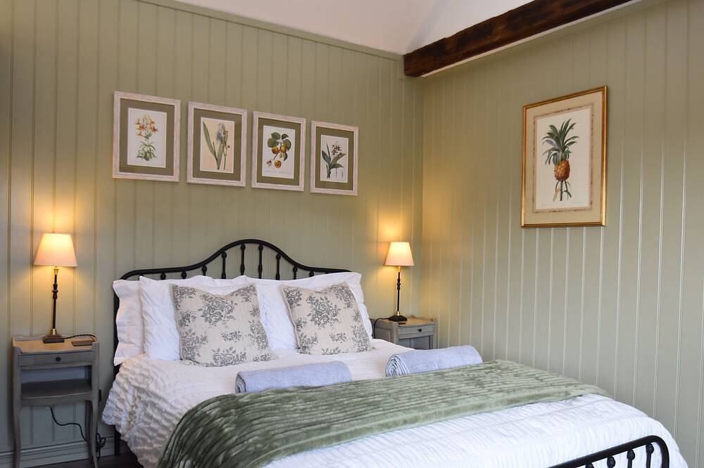 Buttercup Cottage, sleeps 2, the perfect romantic retreat - Rye, East Sussex, Uk in Rye, East Sussex