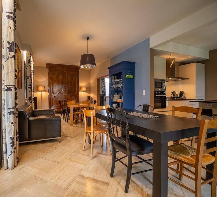 Location de vacances pour 14 personnes, avec vue ainsi que piscine et jardin à Senouillac - 4