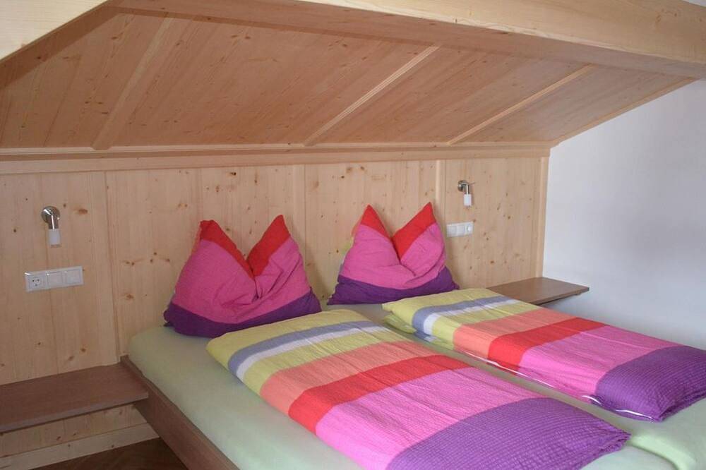 Ganze Wohnung, Masardenwohnung bis 4 Personen - Kienberghof in Reith im Alpbachtal, Kaisergebirge