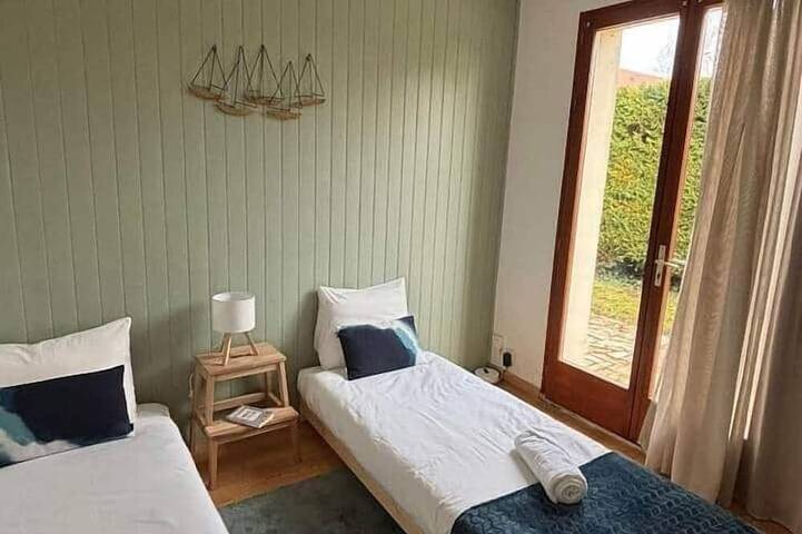 Location de vacances pour 7 personnes, animaux acceptés à Le Vaudoué