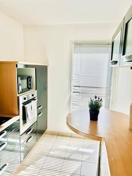 Gîte pour 4 personnes, avec balcon à Bobigny - 2