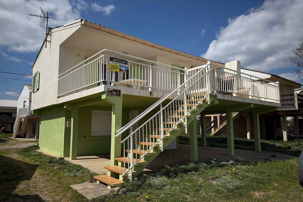 Chalet 7 Pers. Gruissan, Proche Plage, Terrasse, Parking, Équipé in Gruissan (Ville), Gruissan