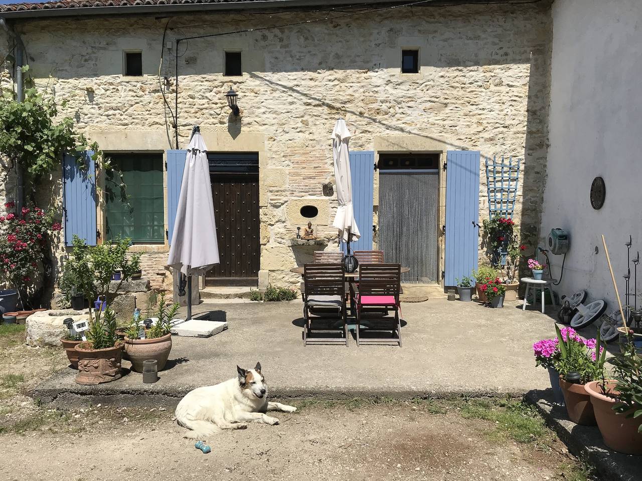 Tipi voor 5 personen met terras in Le Vieux-Cérier, Charente