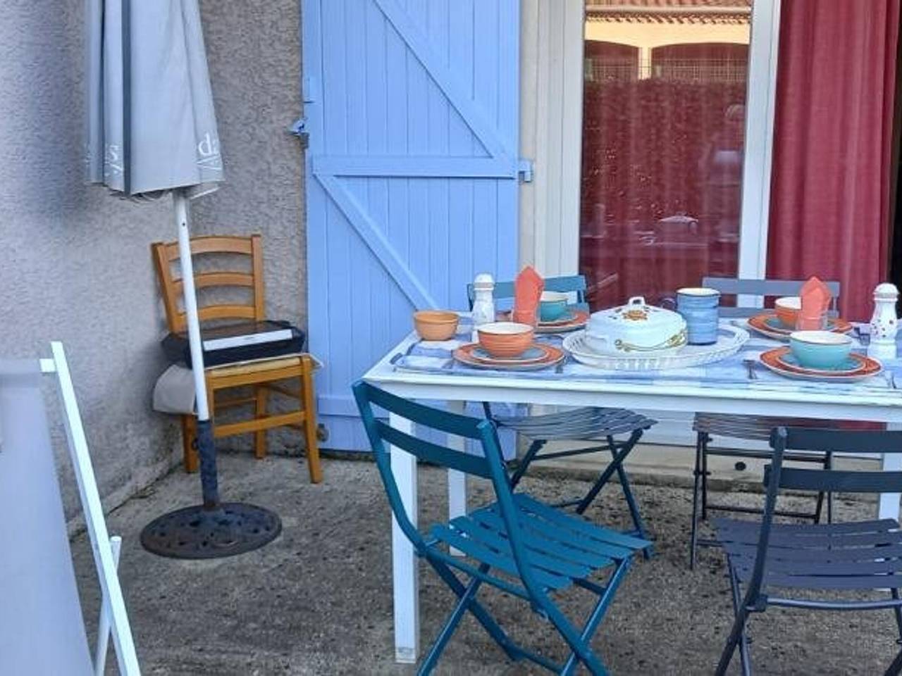 Casa dúplex 3 habitaciones, 6 plazas, Vallon-Pont-d'Arc, terraza, piscina, mascotas bienvenidas in Vallon-Pont-d'Arc, Gorges de l’Ardèche