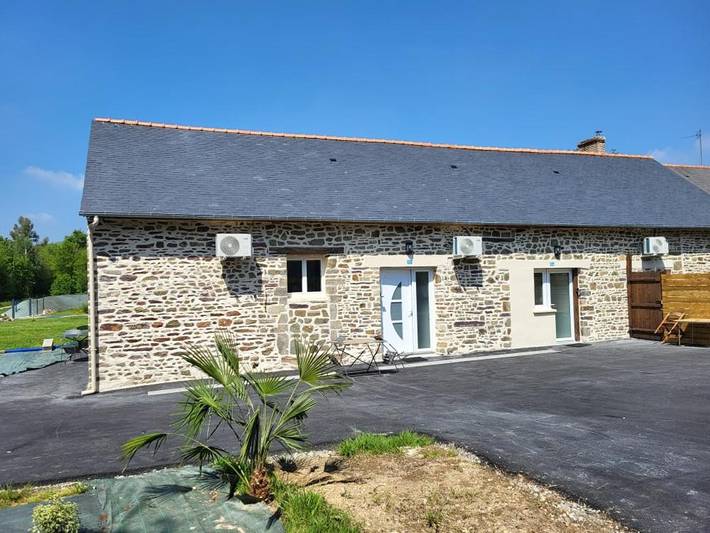 Gîte pour 4 personnes, avec Terrasse à Le Theil-de-Bretagne