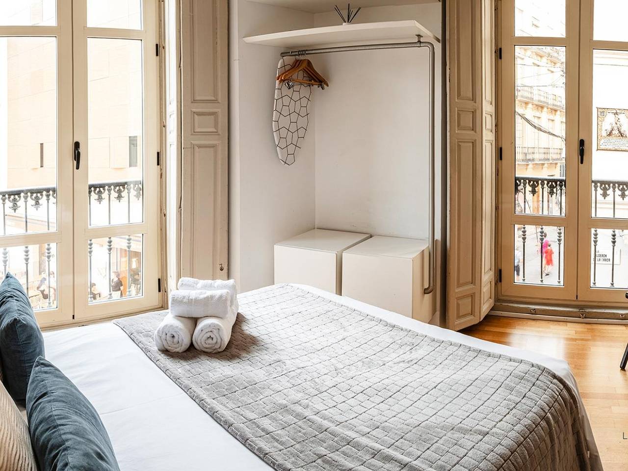 Entire studio, Living4malaga City Center Calderon 2301 Studio in Malaga Centro Historico, Malaga