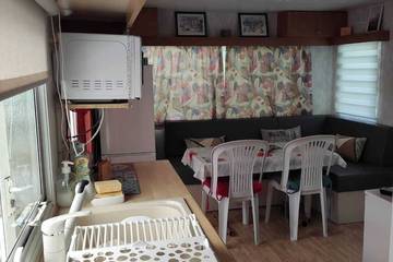 Mobil home pour 4 personnes, avec piscine, animaux acceptés à Corneilla-de-Conflent