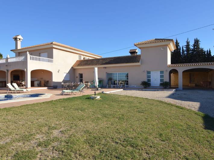 Vacation rental for 12 people, with Balcony and Terrace as well as Pool in Costa Cálida