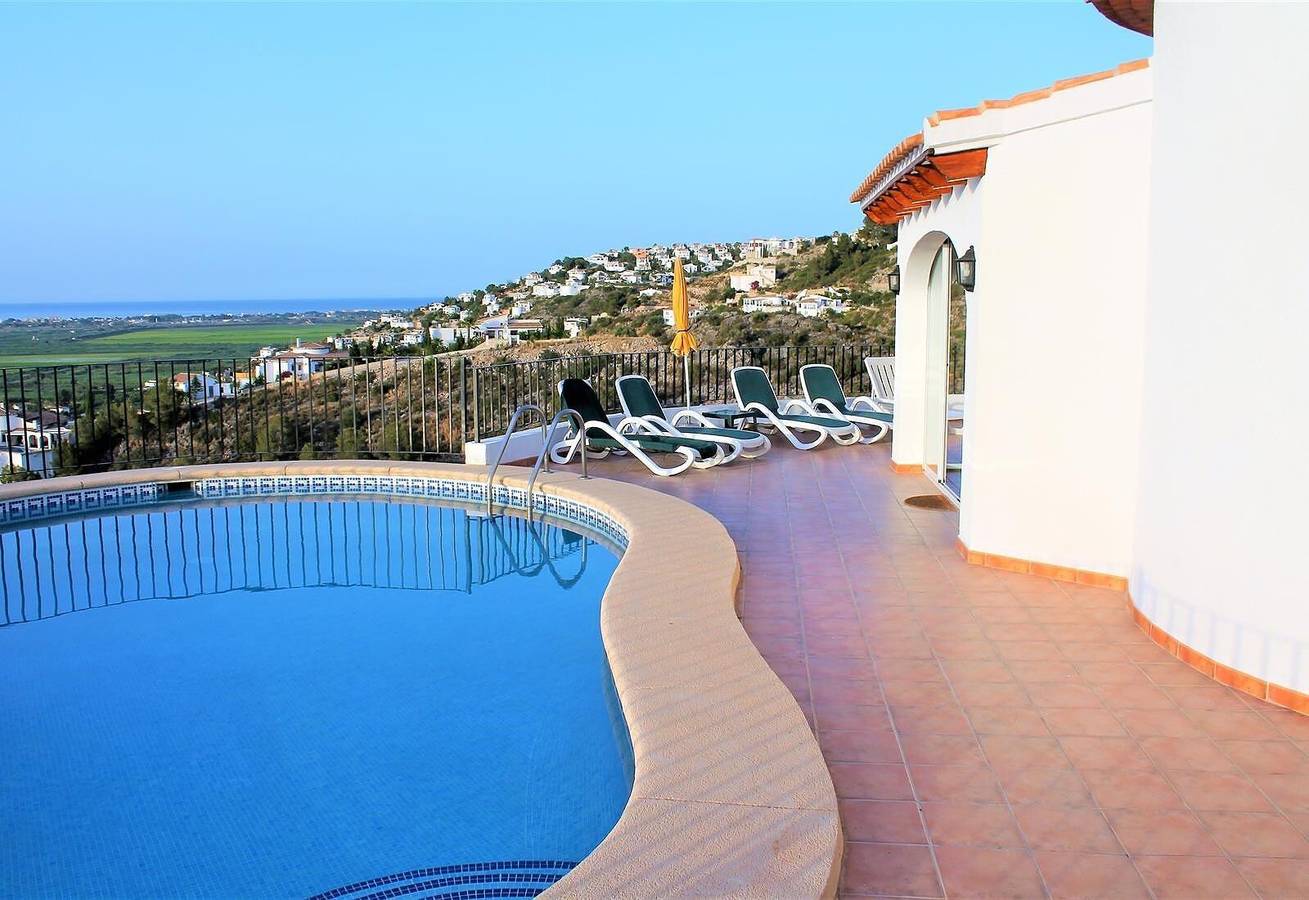 Costa Blanca - Villa mit Meerblick, Klimaanlagen, Wifi und Poolheizung in privater Top - Lage in Pego, Costa Blanca
