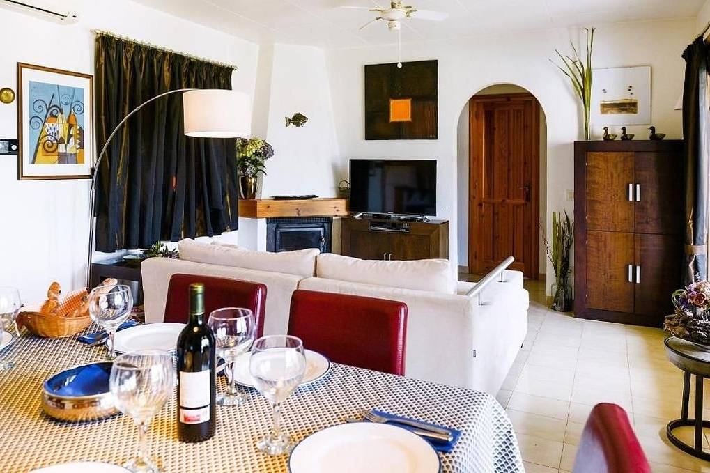 Maison de vacances pour 7 personnes avec balcon in L'Escala, Haut-Ampurdan