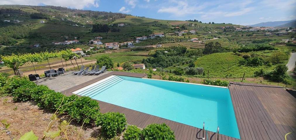 Casa de férias para 4 pessoas, com piscina e jardim e ainda vista em Baião