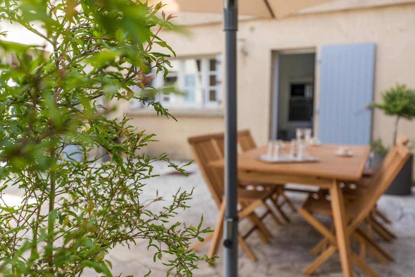 Le clos bleu in Labastide-d'Armagnac, Landes