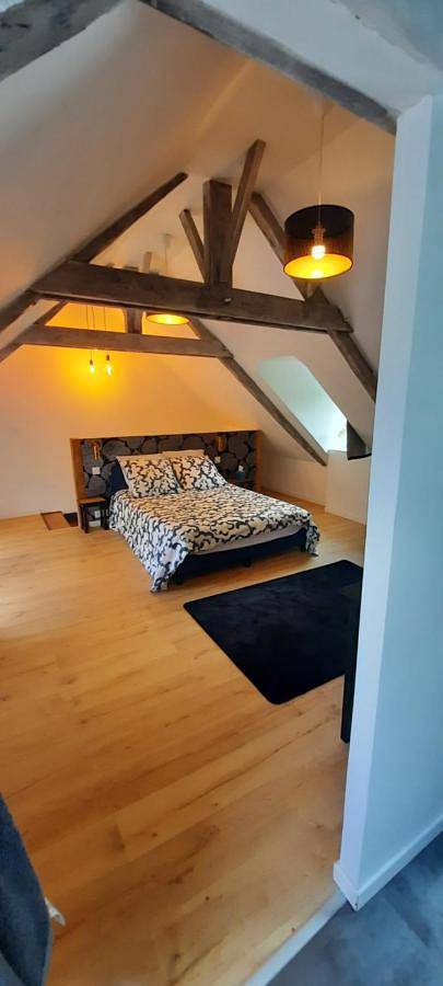L'Eau Qui Dort - Chambres et Tables d'hôtes in Pleslin-Trigavou, Région de Dinan