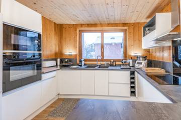 Appartement De Vacances pour 8 Personnes dans Briançon, Région de Briançon, Photo 2