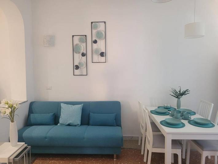 Gîte pour 9 personnes, avec terrasse dans Lido di Ostia - 4