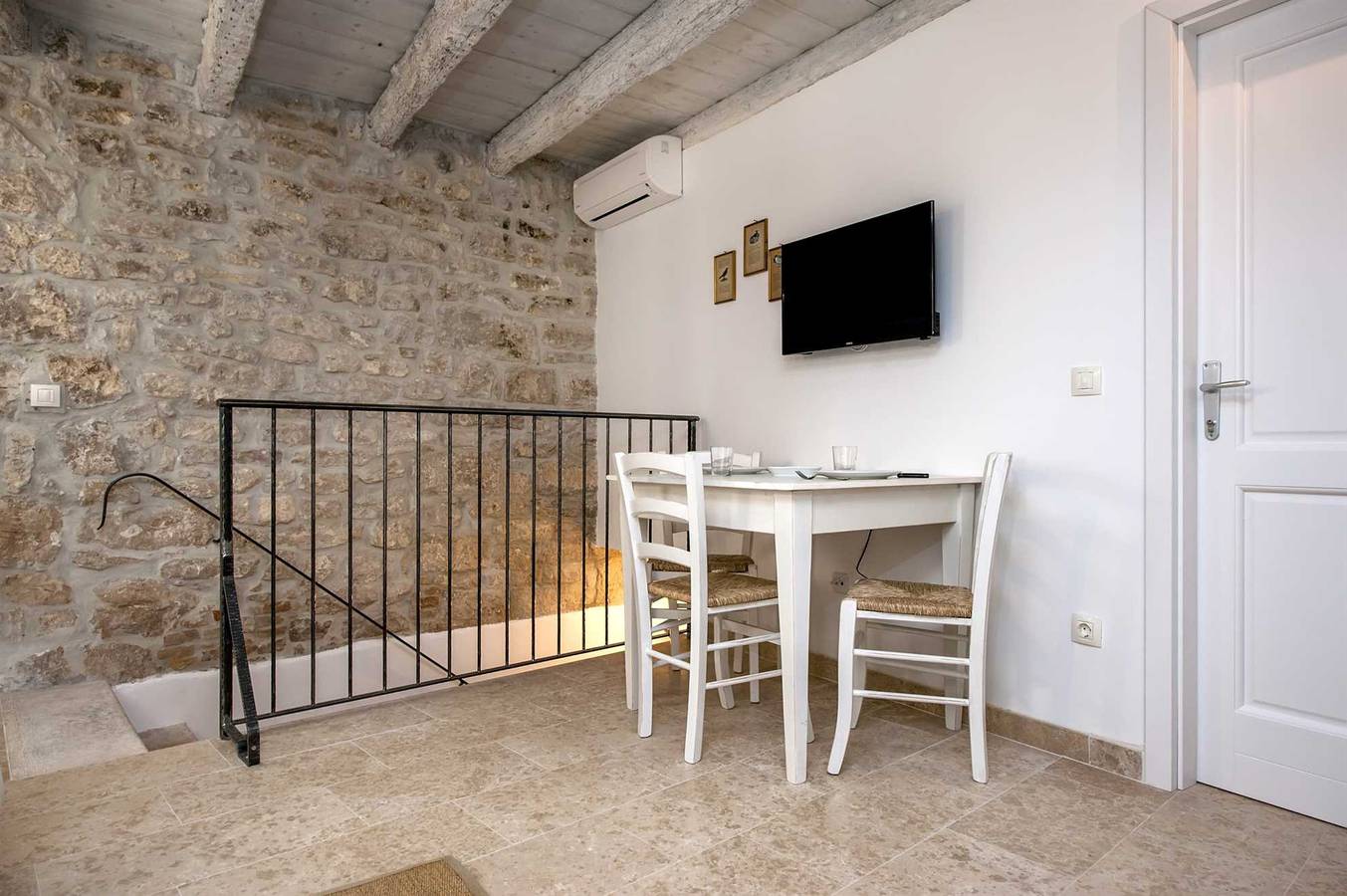 Entire apartment, Casa Roccia Bianca - Mare - One Bedroom Apartment in Rovinj, Rovinj region
