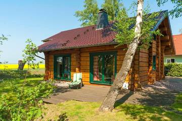 Ferienhaus für 6 Personen, mit Terrasse und Garten, mit Haustier in Fuhlendorf