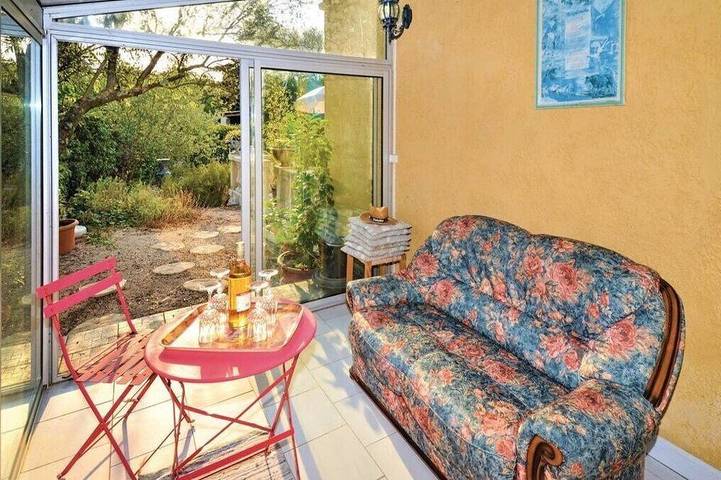 Agréable Pavillon sur les Hauteurs de Nimes au Milieu des Oliviers in Nîmes, Nimes und Umgebung