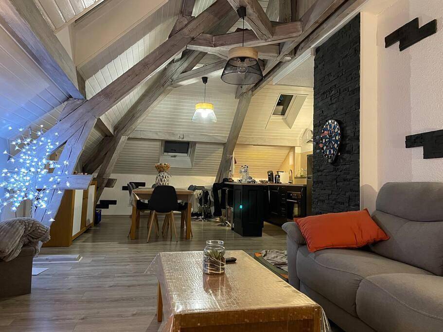 Appartement entier, Loft avec jardin in Corcieux, Parc naturel régional des Ballons des Vosges