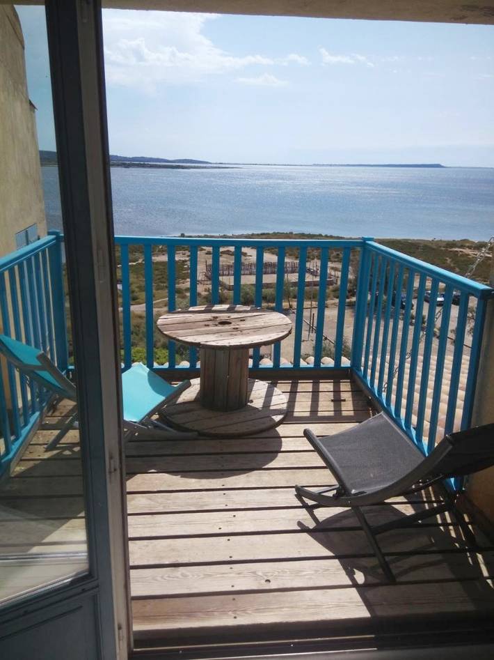 Holiday home for 2 people, with Balcony and Terrace as well as Lake view and View in Bages (Aude)