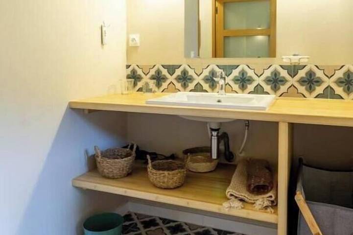 Location de vacances pour 6 personnes, avec balcon et jardin à Chindrieux - 4