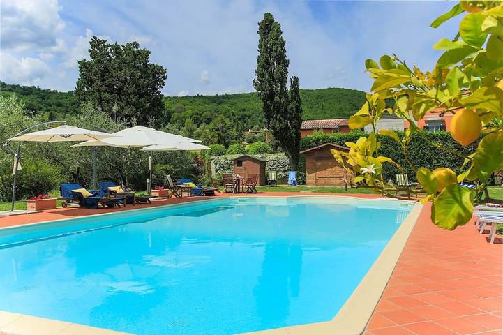 Chalet para 10 personas, con jardín y balcón - 1
