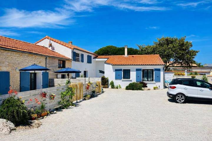 Location de vacances pour 3 personnes, avec terrasse, animaux acceptés dans Port de la Cotinière - 2