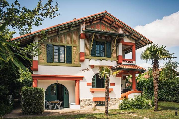Villa for 9 people, with garden - 1