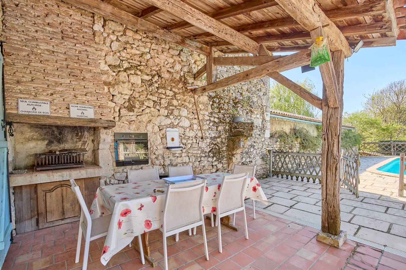 Ferienhaus für 6 Personen mit Garten in Thénac, Périgord Pourpre