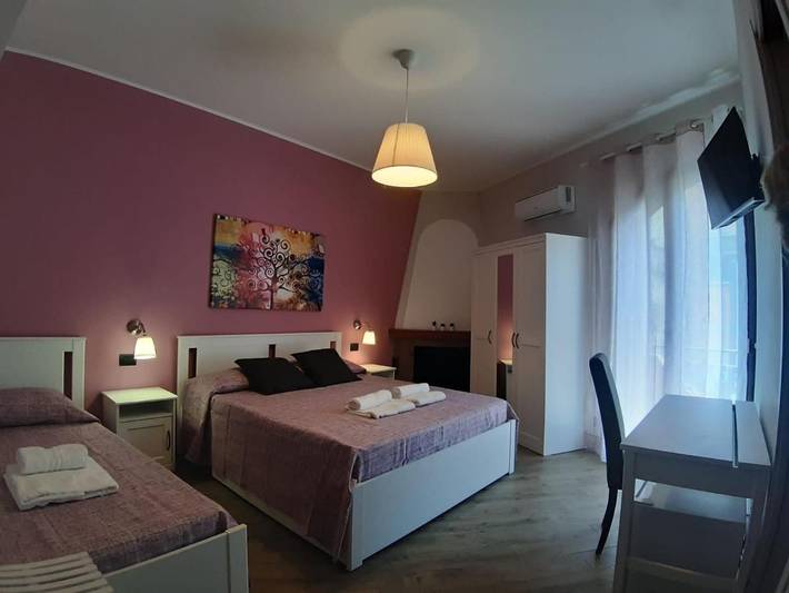 Maison d’hôte pour 3 personnes, avec balcon à Giardini-Naxos - 4