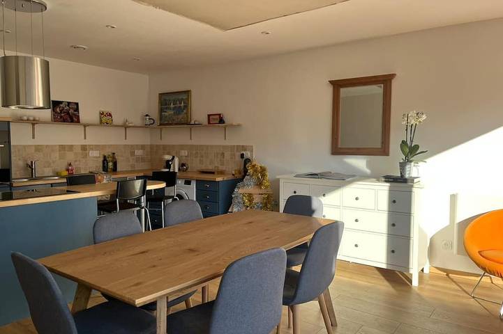 Location de vacances pour 6 personnes dans Hasnon