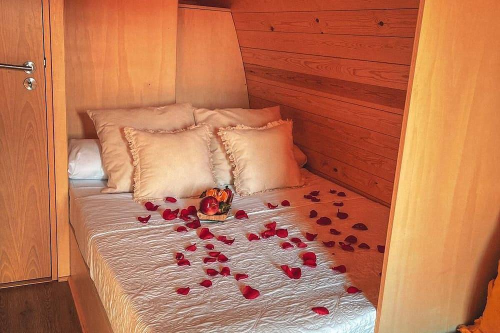 Cabaña De Madera Para Parejas En Plena Naturaleza (Only Adults / Pet Friendly) in Hontanar, Provincia de Toledo