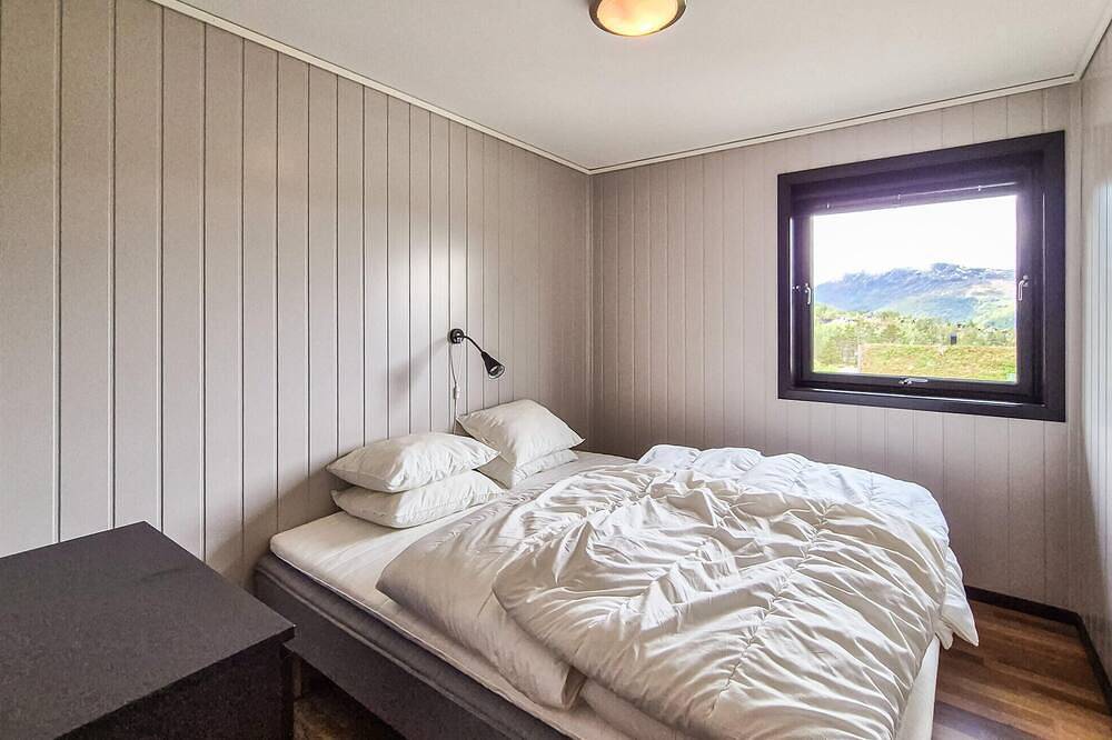 Lovely home in Skare with Wifi in Odda