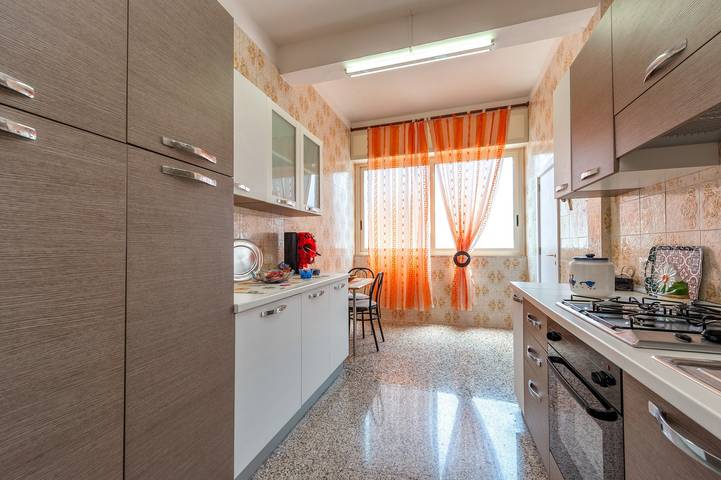 Apartamento entero, Apartamento 'Casa de Emanuela' con balcón, Wi-Fi y aire acondicionado in Terrazza Io Posso, Melendugno
