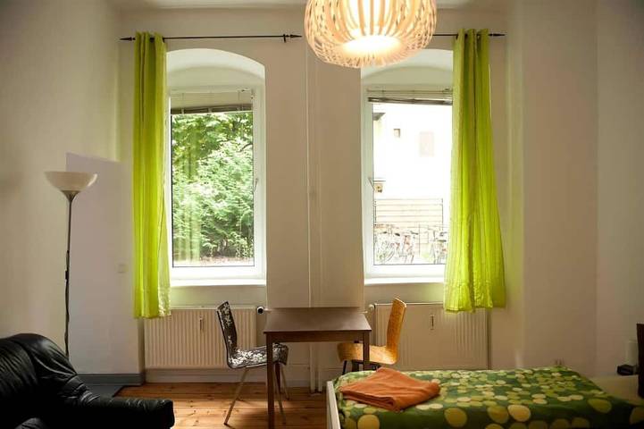 Apartment for 3 people in Berlin
