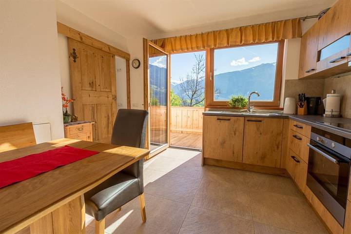 Ferienwohnung für 5 Personen, mit Garten