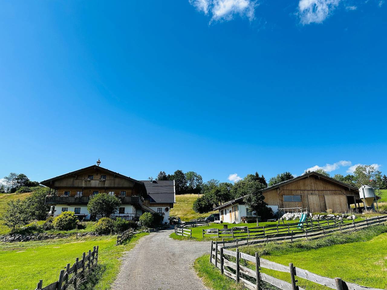 Ganze Ferienwohnung, Langegger Alm - Sennerstube in Bernbeuren, Romantische Straße