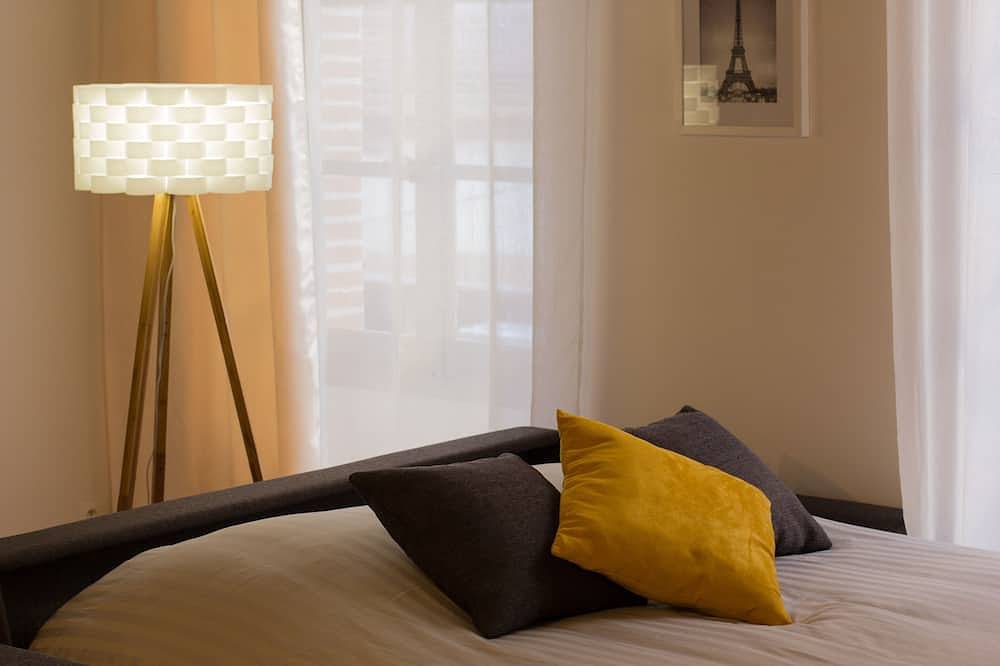 Entire apartment, In complete privacy in the historic center in Montauban, Tarn-et-Garonne